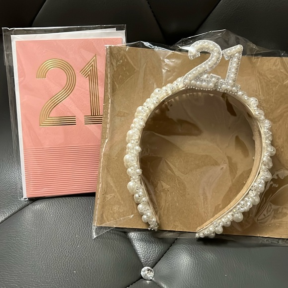 21 Headband (comes with card for free) - Picture 1 of 1